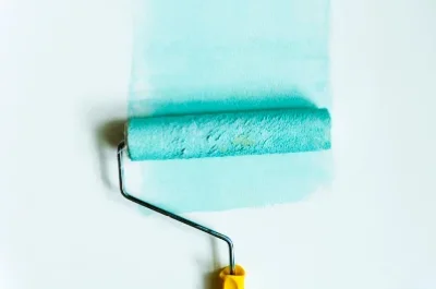Peinture intérieure à Laborde — murs, plafonds et boiseries